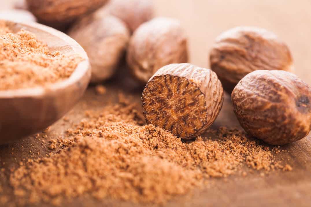 Muskat (Nutmeg)